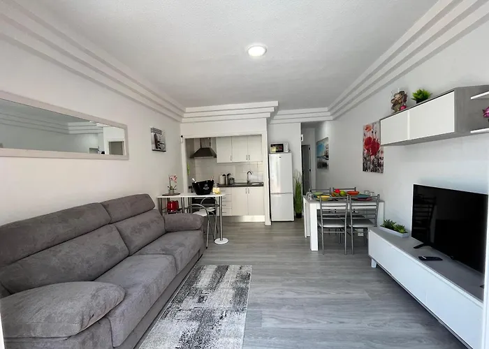 Apartman Orlando Complex By The Pool Costa Adeje (Tenerife)